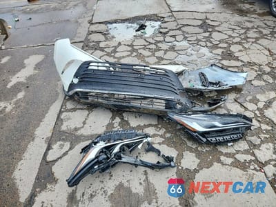 Zdjęcie 13 z 14 samochodu: 2022 TOYOTA VENZA XLE VIN:JTEAAAAH6NJ109734 - miniatura