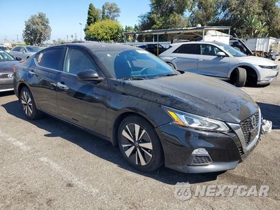 Czwarte zdjęcie samochodu z boku: 2022 NISSAN ALTIMA SV VIN:1N4BL4DV8NN371940 - miniatura