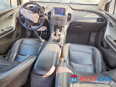 Zdjęcie 8 z 13 samochodu: 2013 CHEVROLET VOLT VIN:1G1RH6E47DU141525 - miniatura