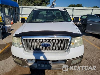Piąte zdjęcie samochodu w środku: 2004 FORD F150 VIN:1FTPX14V48FB89671 - miniatura
