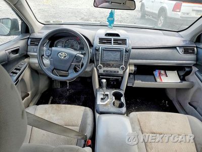Zdjęcie 8 z 12 samochodu: 2012 TOYOTA CAMRY LE VIN:4T4BF1FK8CR208387 - miniatura