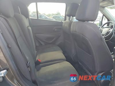 Zdjęcie 11 z 13 samochodu: 2019 CHEVROLET TRAX LS VIN:3GNCJKSB7KL253382 - miniatura