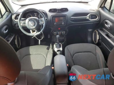 Zdjęcie 8 z 12 samochodu: 2016 JEEP RENEGADE LATITUDE VIN:ZACCJABT4GPC65032 - miniatura