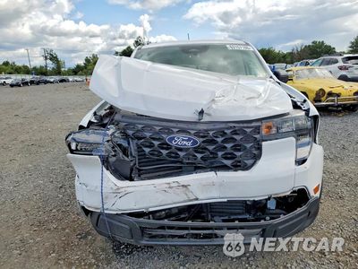 Piąte zdjęcie samochodu w środku: 2025 FORD MAVERICK XL VIN:3FTTW8A3XSRA47753 - miniatura