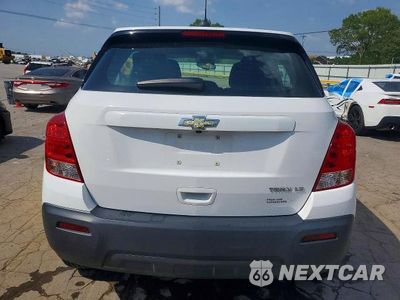 Zdjęcie 6 z 14 samochodu: 2016 CHEVROLET TRAX LS VIN:3GNCJKSB2GL272123 - miniatura