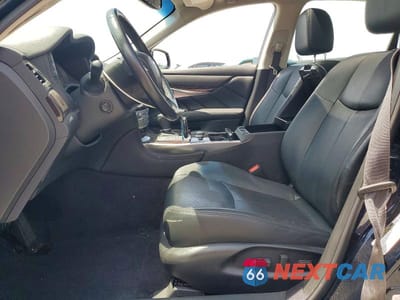 Zdjęcie 7 z 12 samochodu: 2019 INFINITI Q70 3.7 LUXE VIN:JN1BY1AP9KM505505 - miniatura