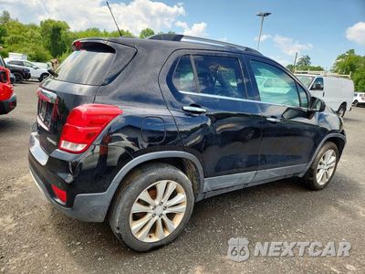 Trzecie zdjęcie samochodu z tyłu: 2019 CHEVROLET TRAX PREMIER VIN:3GNCJRSB0KL109875 - miniatura