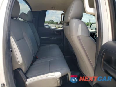 Zdjęcie 10 z 12 samochodu: 2019 TOYOTA TUNDRA SR VIN:5TFRM5F1XKX141838 - miniatura