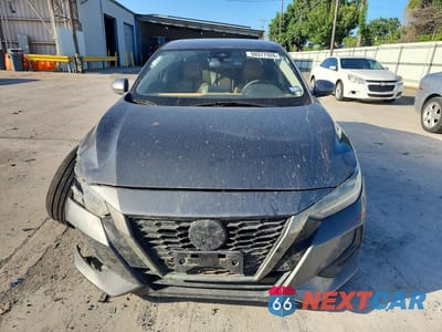 Piąte zdjęcie samochodu w środku: 2020 NISSAN SENTRA SV VIN:3N1AB8CV2LY259221 - miniatura