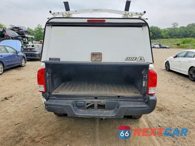 Zdjęcie 6 z 12 samochodu: 2016 TOYOTA TACOMA SR VIN:5TFRX5GN6GX067155 - miniatura