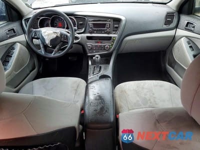 Zdjęcie 8 z 13 samochodu: 2013 KIA OPTIMA LX VIN:KNAGM4A76D5303229 - miniatura