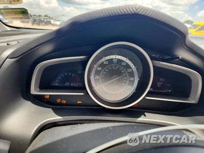 Zdjęcie 9 z 12 samochodu: 2016 MAZDA 3 SPORT VIN:JM1BM1U71G1279246 - miniatura