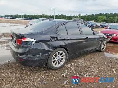 Trzecie zdjęcie samochodu z tyłu: 2016 BMW 320 I VIN:WBA8E1G54GNT38202 - miniatura