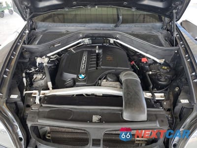 Zdjęcie 11 z 12 samochodu: 2013 BMW X5 XDRIVE35I VIN:5UXZV4C5XD0E10416 - miniatura