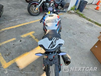 Zdjęcie 6 z 9 samochodu: 2026 BMW M 1000 RR VIN:WB10P4309T6M25505 - miniatura