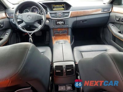 Zdjęcie 8 z 12 samochodu: 2012 MERCEDES-BENZ E 350 4MATIC VIN:WDDHF8JB3CA620555 - miniatura