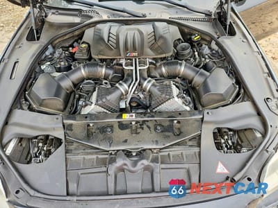 Zdjęcie 11 z 12 samochodu: 2015 BMW M6 VIN:WBSLZ9C53FD651227 - miniatura