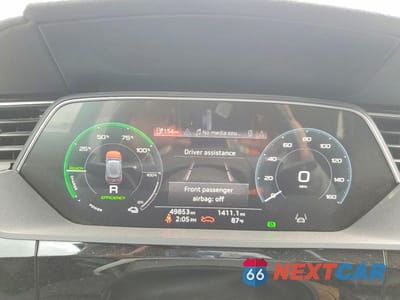 Zdjęcie 9 z 13 samochodu: 2021 AUDI E-TRON PREMIUM VIN:WA1AAAGE0MB010699 - miniatura