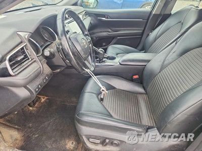 Zdjęcie 7 z 12 samochodu: 2019 TOYOTA CAMRY SE VIN:4T1B11HK1KU744750 - miniatura