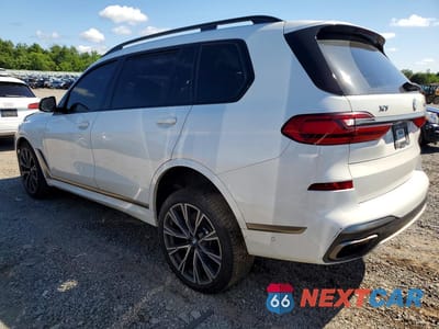 Drugie zdjęcie samochodu z przodu: 2021 BMW X7 M50I VIN:5UXCX6C00M9E39158 - miniatura