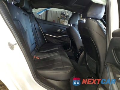 Zdjęcie 10 z 12 samochodu: 2022 BMW 330XI VIN:3MW5R7J04N8C54811 - miniatura