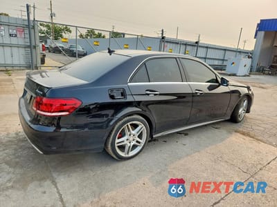 Trzecie zdjęcie samochodu z tyłu: 2014 MERCEDES-BENZ E 350 4MATIC VIN:WDDHF8JB2EA905475 - miniatura