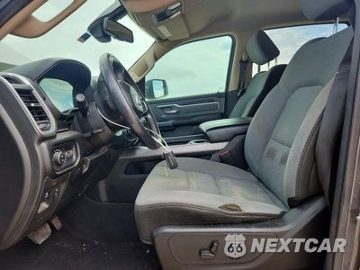 Zdjęcie 7 z 13 samochodu: 2019 RAM 1500 BIG HORN/LONE STAR VIN:1C6RREFT5KN567782 - miniatura