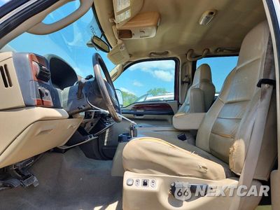 Zdjęcie 7 z 12 samochodu: 2005 FORD F250 SUPER DUTY VIN:1FTSW21Y95EC54047 - miniatura