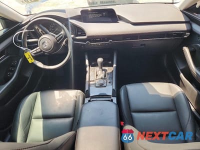 Zdjęcie 8 z 12 samochodu: 2024 MAZDA 3 PREFERRED VIN:3MZBPACM5RM435600 - miniatura