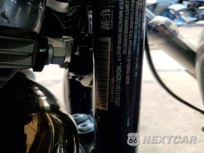 Zdjęcie 9 z 9 samochodu: 2019 HARLEY-DAVIDSON XL883 L VIN:1HD4CR214KC413588 - miniatura