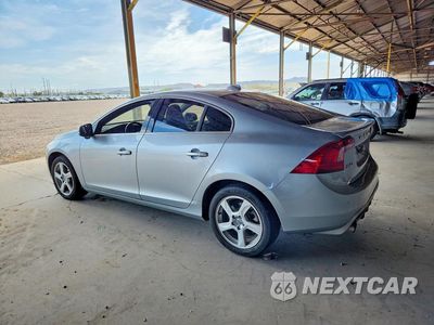 Drugie zdjęcie samochodu z przodu: 2013 VOLVO S60 T5 VIN:YV1612FSXD1223281 - miniatura