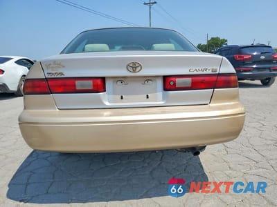 Zdjęcie 6 z 12 samochodu: 1997 TOYOTA CAMRY LE VIN:4T1BG22K0VU816927 - miniatura