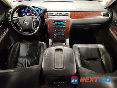 Zdjęcie 8 z 12 samochodu: 2009 CHEVROLET SILVERADO K2500 HEAVY DUTY LTZ VIN:1GCHK63609F151351 - miniatura
