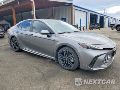 Czwarte zdjęcie samochodu z boku: 2025 TOYOTA CAMRY XSE VIN:4T1DAACK2SU626979 - miniatura
