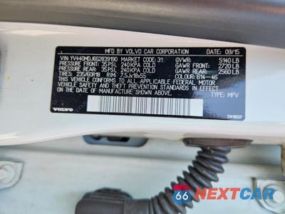 Zdjęcie 13 z 13 samochodu: 2016 VOLVO XC60 T5 VIN:YV440MDJ6G2839190 - miniatura