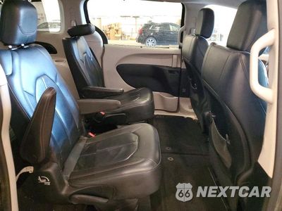 Zdjęcie 11 z 13 samochodu: 2018 CHRYSLER PACIFICA TOURING L VIN:2C4RC1BG3JR144373 - miniatura