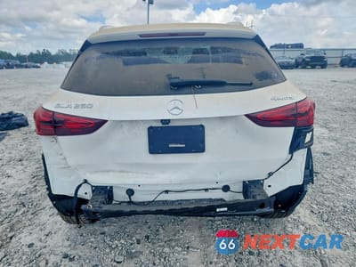 Zdjęcie 6 z 13 samochodu: 2026 MERCEDES-BENZ GLA 250 4MATIC VIN:W1N4N4HB3TJ785184 - miniatura