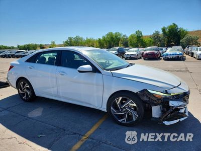 Czwarte zdjęcie samochodu z boku: 2025 HYUNDAI ELANTRA SEL VIN:KMHLS4DG5SU994125 - miniatura