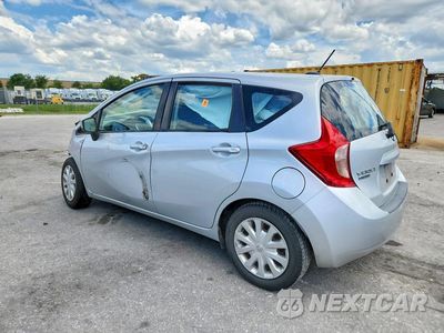 Drugie zdjęcie samochodu z przodu: 2016 NISSAN VERSA NOTE SV VIN:3N1CE2CP2GL368604 - miniatura