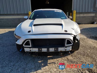 Piąte zdjęcie samochodu w środku: 2016 FORD MUSTANG VIN:1FA6P8TH8G5223511 - miniatura