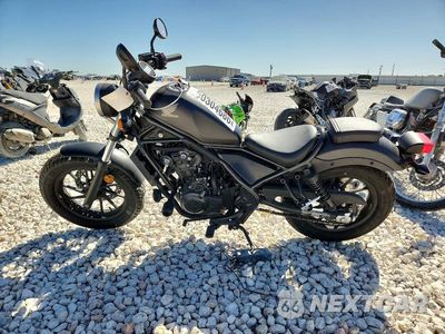 Trzecie zdjęcie samochodu z tyłu: 2019 HONDA CMX500 VIN:MLHPC5608K5201139 - miniatura