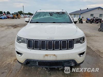 Piąte zdjęcie samochodu w środku: 2017 JEEP GRAND CHEROKEE LAREDO VIN:1C4RJFAG4HC947488 - miniatura
