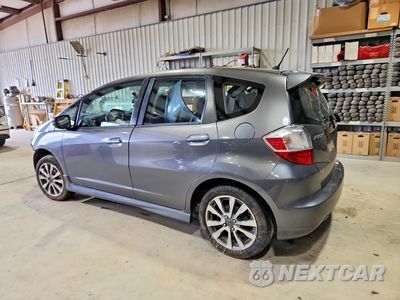 Drugie zdjęcie samochodu z przodu: 2013 HONDA FIT SPORT VIN:JHMGE8H52DC035169 - miniatura