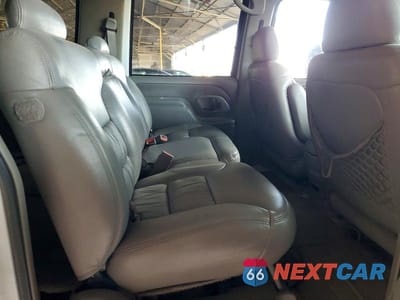 Zdjęcie 10 z 12 samochodu: 1999 CHEVROLET SUBURBAN K2500 VIN:3GNGK26F7XG106751 - miniatura