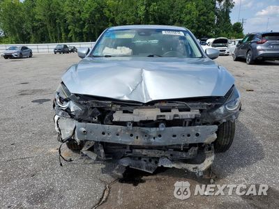 Piąte zdjęcie samochodu w środku: 2018 MAZDA 3 SPORT VIN:3MZBN1U74JM188542 - miniatura