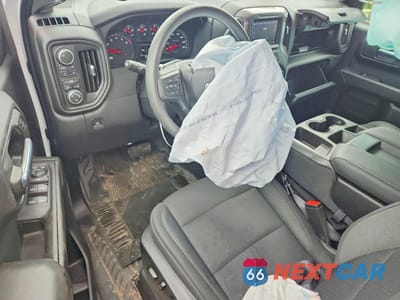 Zdjęcie 8 z 12 samochodu: 2023 CHEVROLET SILVERADO K1500 VIN:3GCUDAED9PG292812 - miniatura