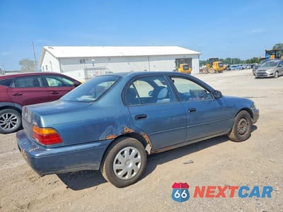 Trzecie zdjęcie samochodu z tyłu: 1994 TOYOTA COROLLA DX VIN:1NXAE09B0RZ209895 - miniatura