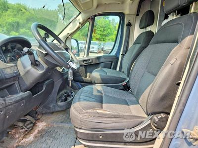 Zdjęcie 7 z 13 samochodu: 2019 RAM PROMASTER 3500 3500 HIGH VIN:3C6URVJG1KE551796 - miniatura