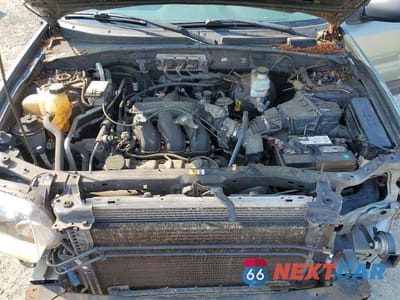 Zdjęcie 12 z 13 samochodu: 2007 FORD ESCAPE XLT VIN:1FMYU93127KA52112 - miniatura