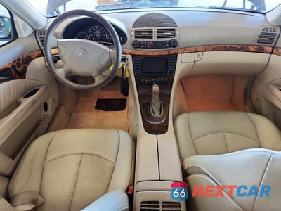 Zdjęcie 8 z 12 samochodu: 2004 MERCEDES-BENZ E 320 4MATIC VIN:WDBUF82J24X111293 - miniatura